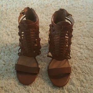 Brown sandal with wooden heel