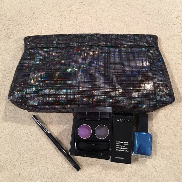Avon glamour holiday collection