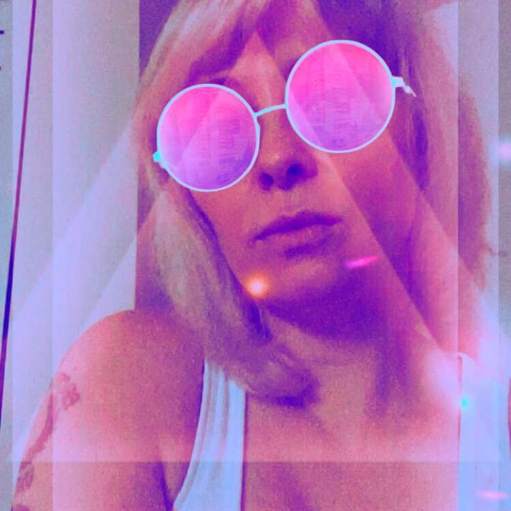 Meet your Posher, Gwen