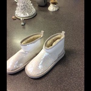 PINK BLING booties NWOT SMALL