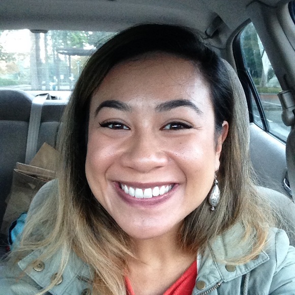 Meet your Posher, Juliette