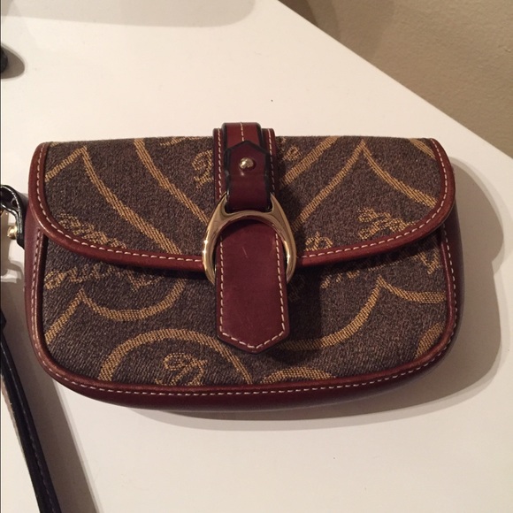 Authentic Dooney & Bourke wristlet