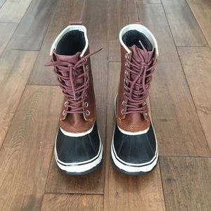 1964 Premium Leather Sorel boots size 8