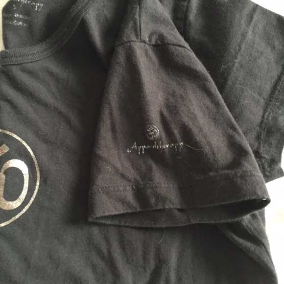 Appareltherapy yoga tee - Picture 3 of 4