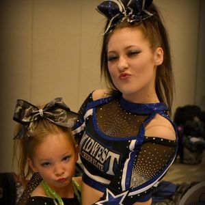 Meet your Posher, Dawn