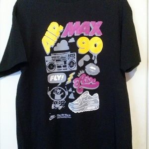 Nike Air Max Large T- Shirt