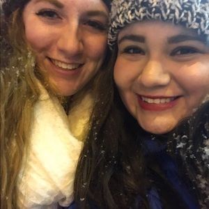 Meet your Posher, Lydia