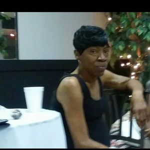 Meet your Posher, Tesha