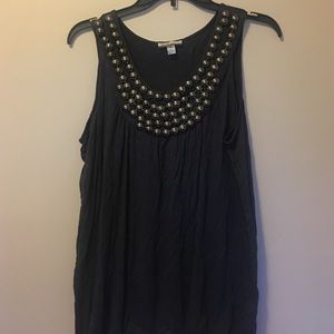 Embellished tank