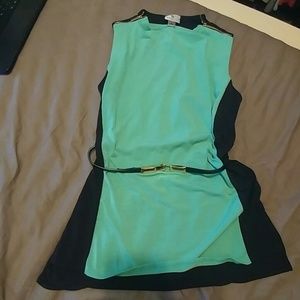 Zipper and belt dress top