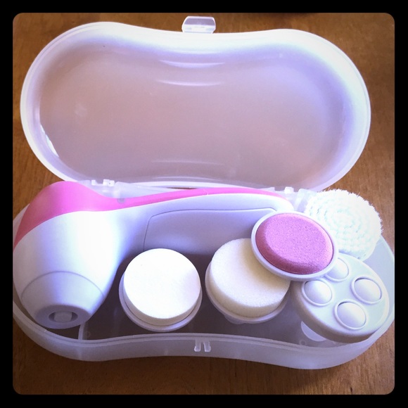 5 in 1 Facial cleansing set