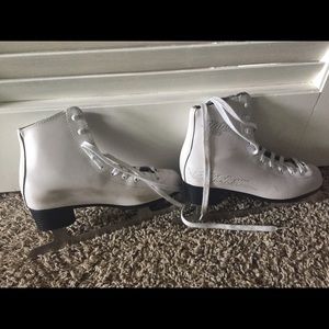 Ice skates