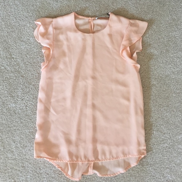 Flutter Sleeve top