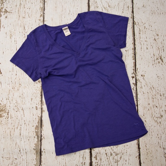 PINK Victoria's Secret V Neck Tees - Picture 3 of 4