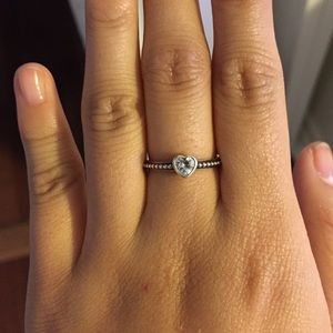 Pandora Ring