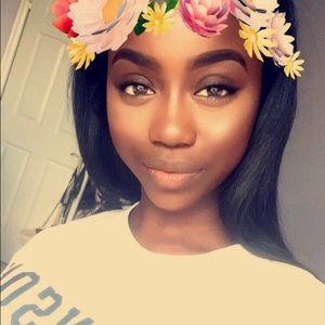 Meet your Posher, Shawna