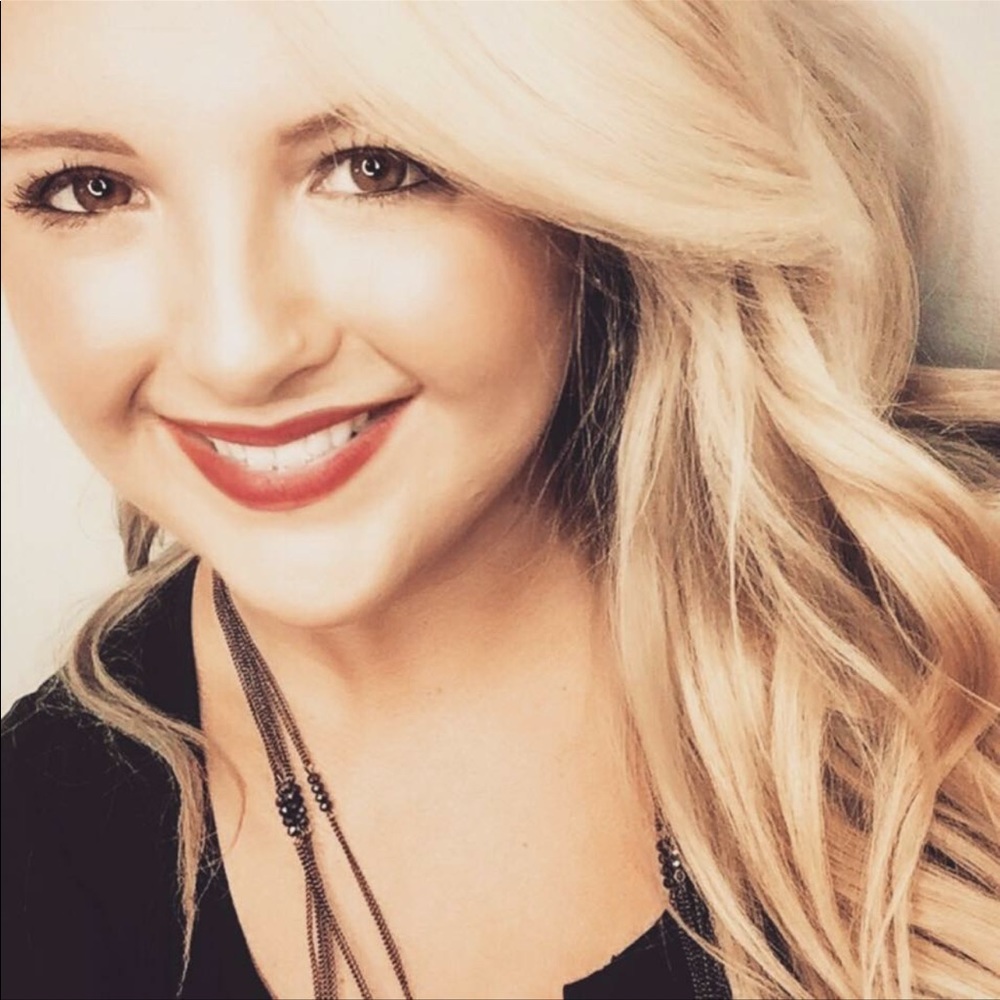 Meet your Posher, Brittany