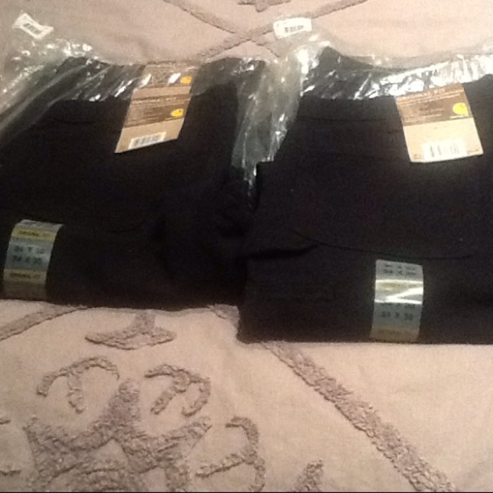 💣🎉HOST PICK🎉💣 SOLD - Picture 2 of 5