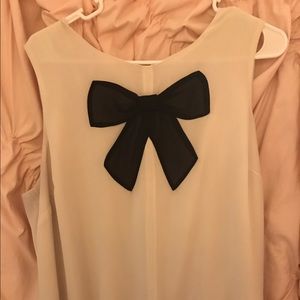 Forever 21 plus bow front tank