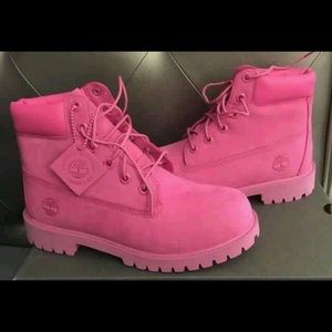 Pink timbs