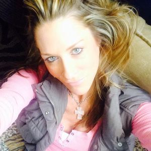 Meet your Posher, Ari