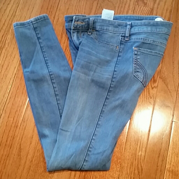 Jeans from Hollister, 1R, 25x29 - Picture 3 of 6