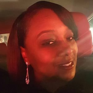 Meet your Posher, Paulina