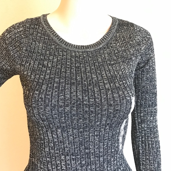 Sweater - Picture 2 of 4