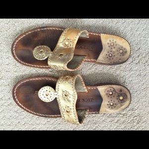 Jack Rogers Hamptons Sandal in GOLD