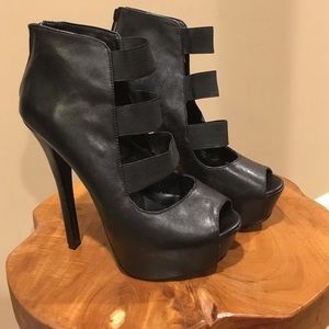 Steve Madden platform heels