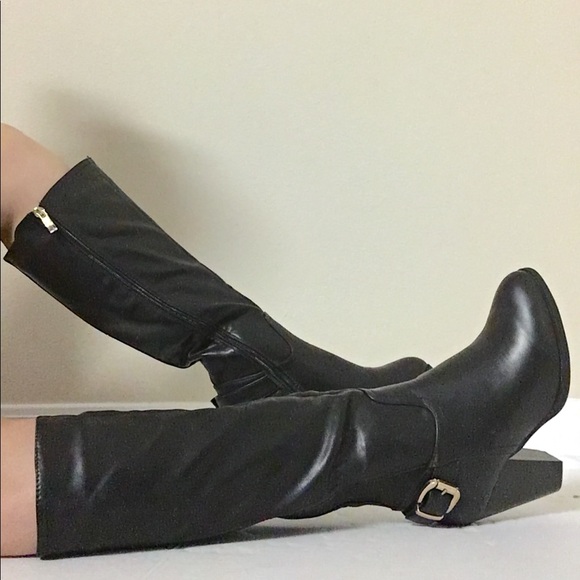 Black Fashion Boots - Picture 2 of 6