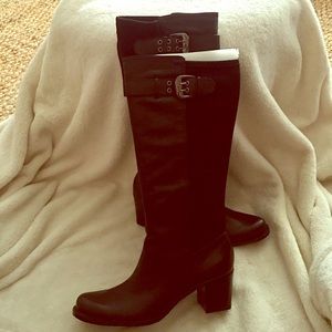 ADRIENNE VITTADINI black heeled knee high boots
