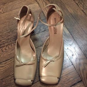 Gold matted Kenneth Cole heels worn once