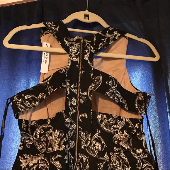 NWT Patterned A-line Dress - Picture 2 of 2