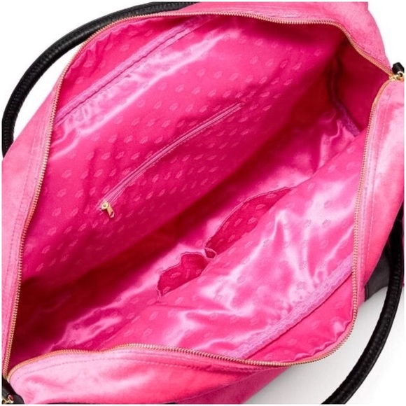 LAST‼️JUICY COUTURE Pink Velour Weekender Bag - Picture 3 of 4