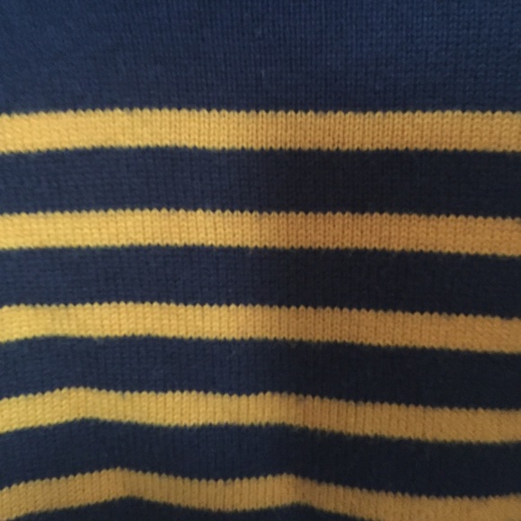 Baby gap sweater - Picture 3 of 4