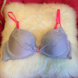 Victorias secret bra size 34b