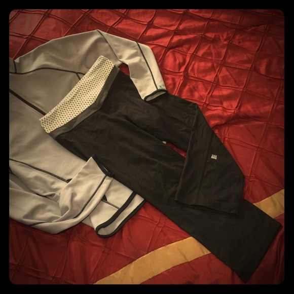 Victorias Secret Sport VSX Capri - Picture 7 of 8