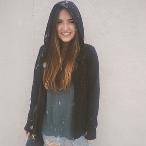 Meet your Posher, Madison