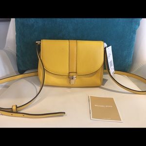 Michael Kors authentic Crossbody handbag purse