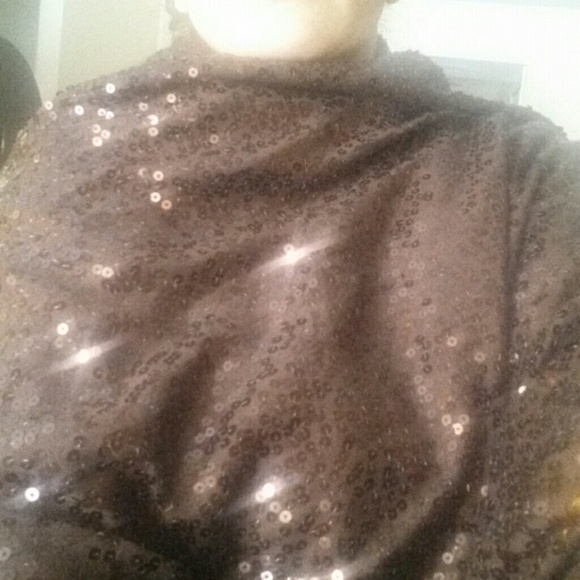 Scarf - Picture 2 of 3