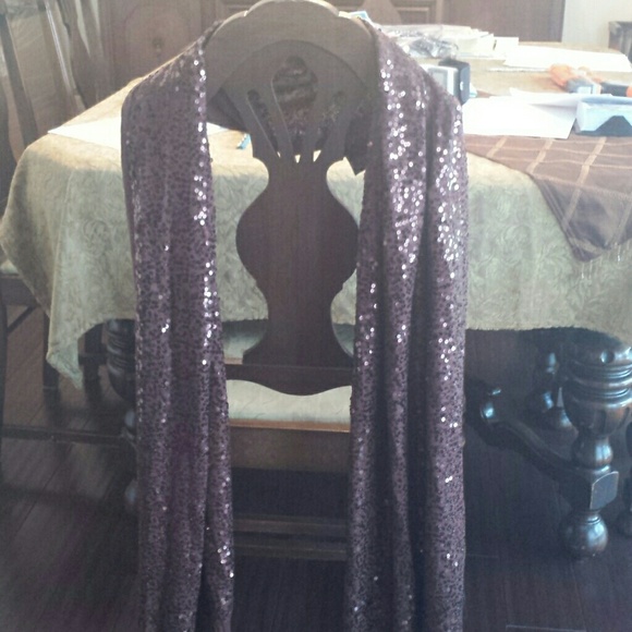 Scarf - Picture 3 of 3