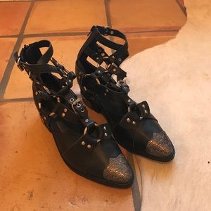 Temeku booties