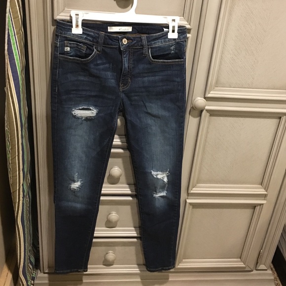 Ripped Blue skinny Jeans