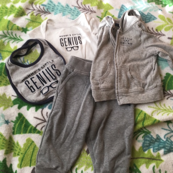 4- piece Little genius outfit