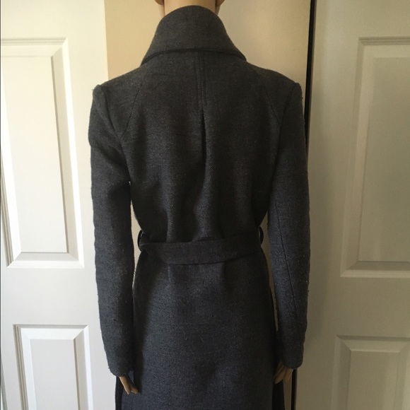Coat - Picture 3 of 4