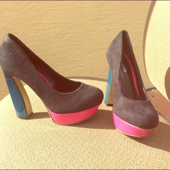 🌺Funky shoes🌺