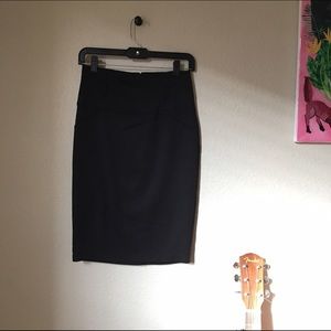 💕Simple Fitted Midi Pencil Skirt