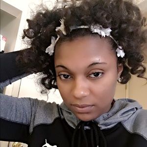 Meet your Posher, Shenika