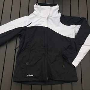 Woman's Columbia Ski Jacket